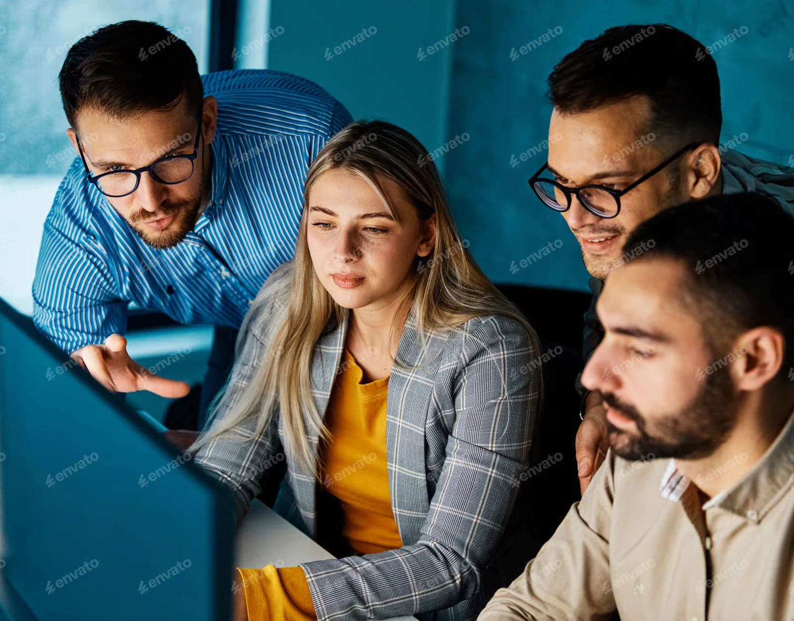 Horizon Services team collaborating on web design project